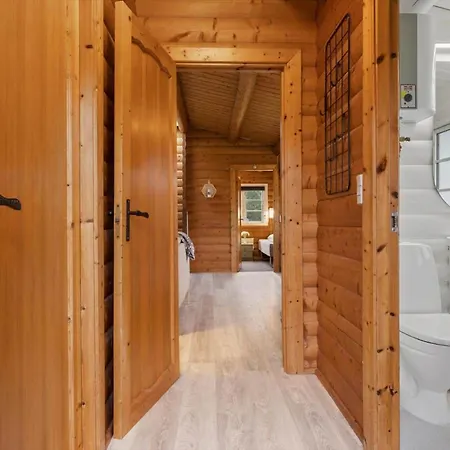 Lf16105-farso-kjeldhoj-105